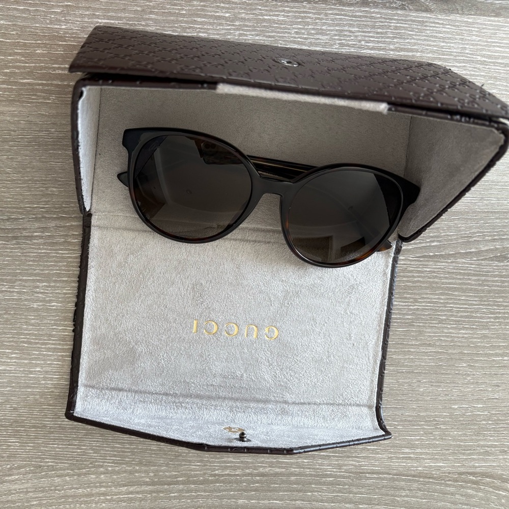 Gucci Tortoise Shell Sunglasses with Case